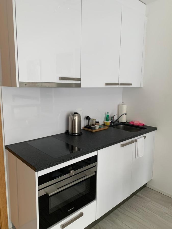 B&B Kelly Plus Lausanne Buitenkant foto